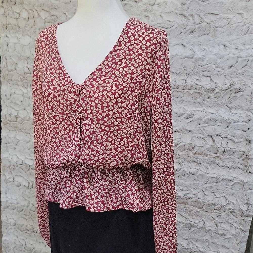 Sienna Sky Dusty Rose, Burgundy Floral V-Neck Peplum Blouse, Elastic Waist Sz L